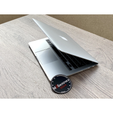 Apple MacBook Pro 13 (MF841 - 2015) 8GB/512GB Silver Идеальное Б/У 